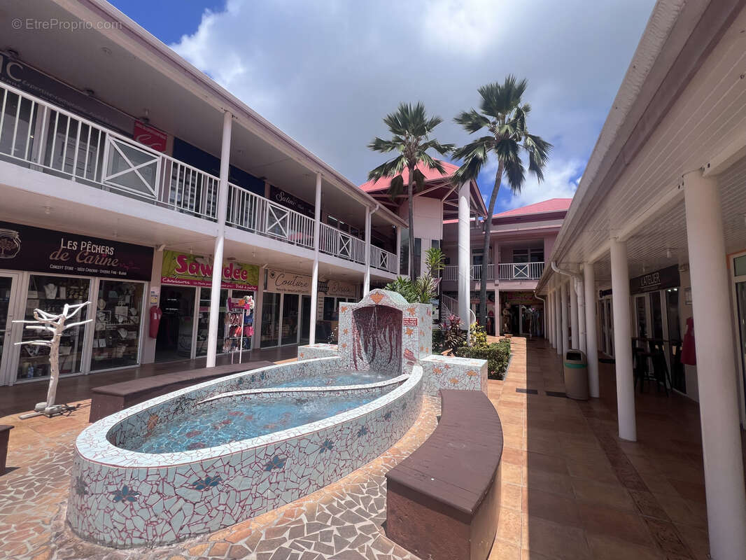 Commerce à SAINT-FRANCOIS