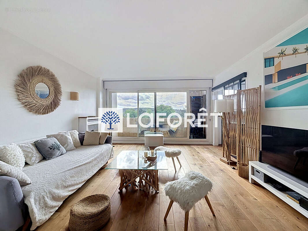 Appartement à LE PECQ