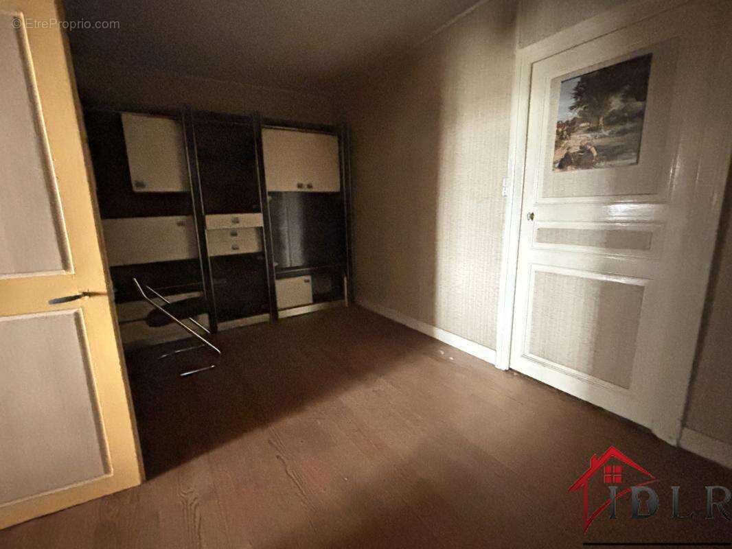 Maison à TERRE-NATALE