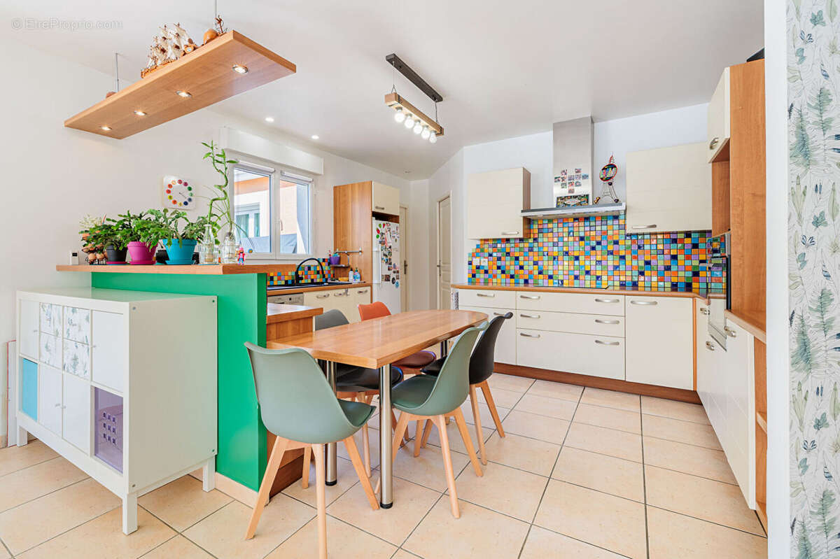 Maison à VILLENEUVE-TOLOSANE