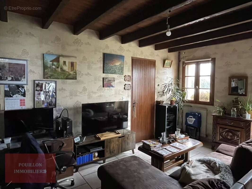 Maison à MOUSCARDES