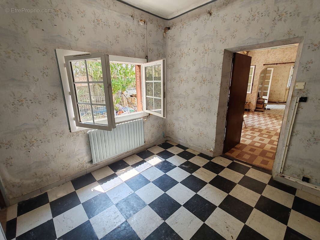 Toulouse Saint-Simon - Maison individuelle 90m2 à rénover sur parcelle 1302m2 - photo 12