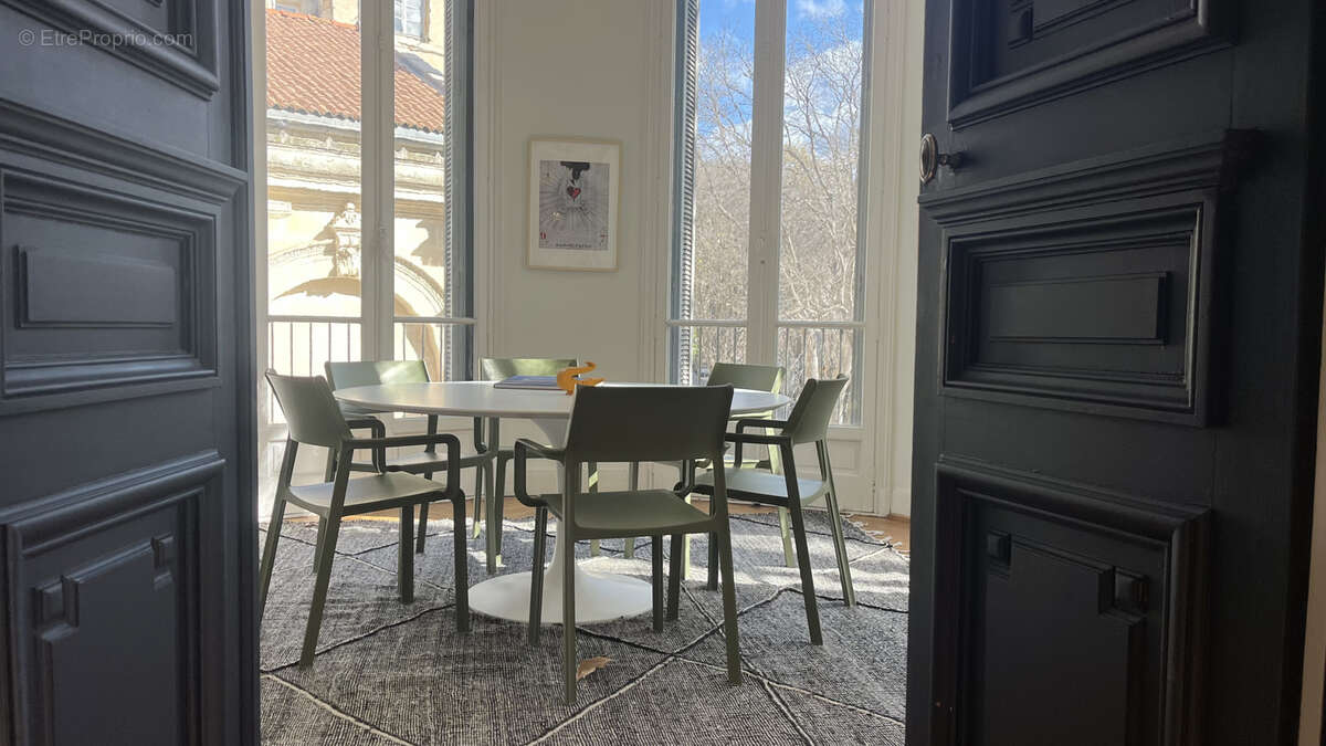 Appartement à NIMES