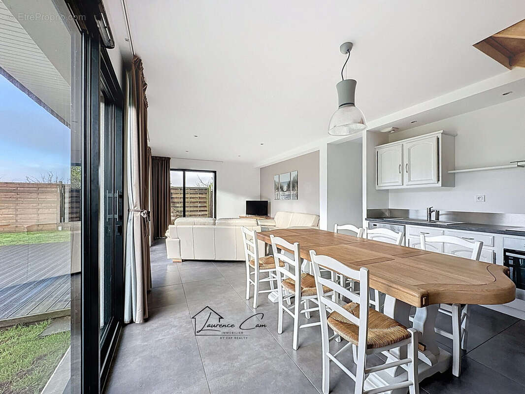 Maison à PLOUGUERNEAU