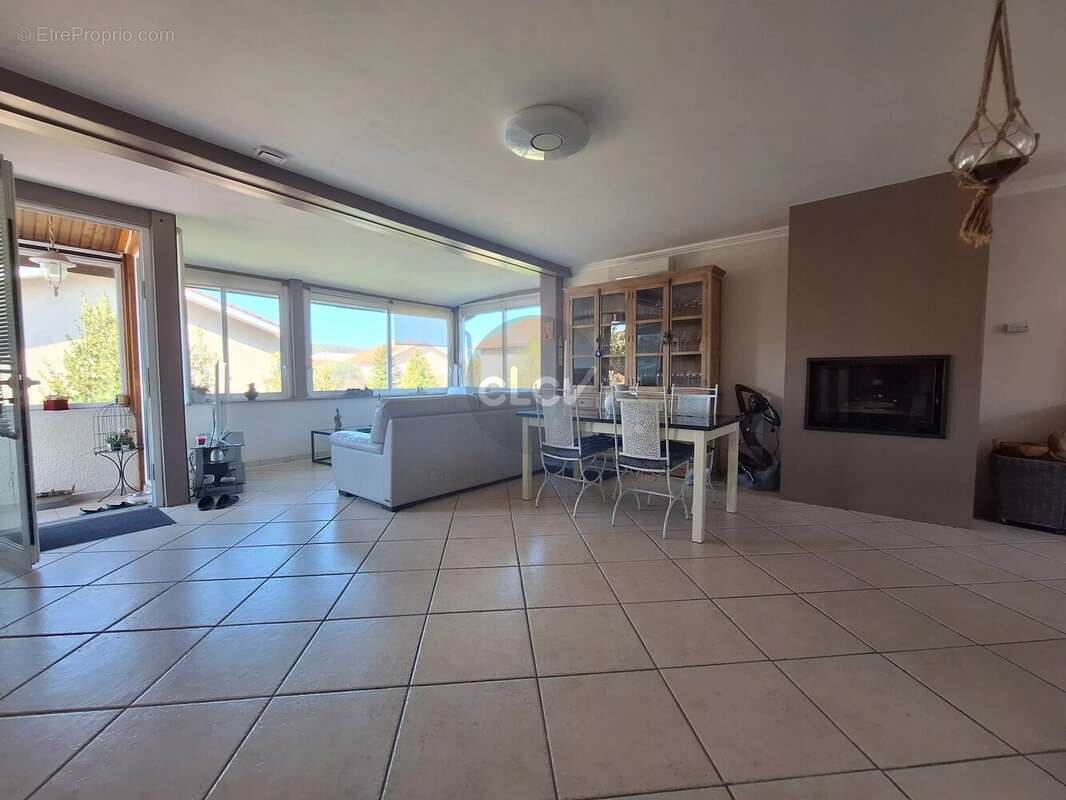 Maison à CHASSE-SUR-RHONE