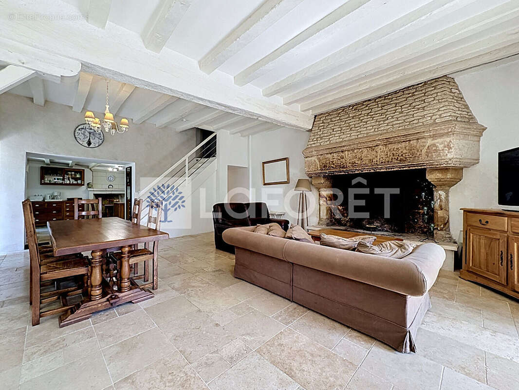 Maison en pierre avec piscine - photo 4