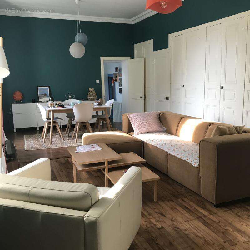 Maison à CHAILLE-LES-MARAIS