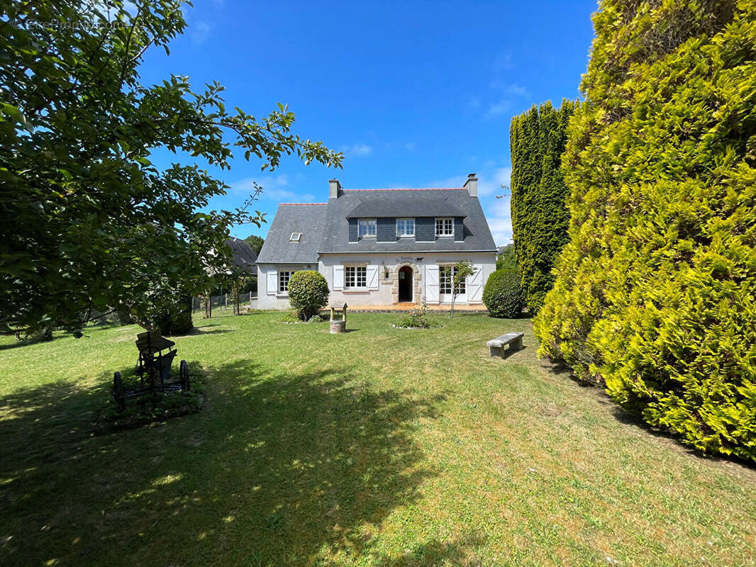 À vendre - Maison traditionnelle à Fouesnant - 109 m² habitables - photo 2