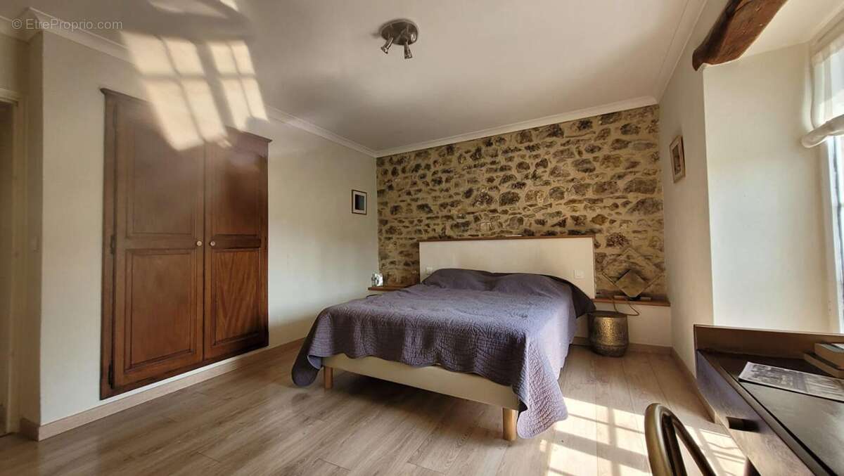 Maison à GOUDARGUES