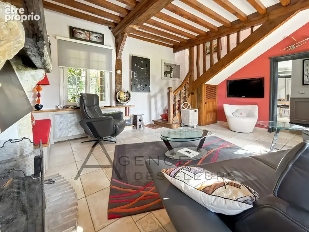Maison Freneuse 231 m2 - photo 5