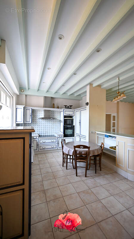 EXCLUSIVITÉ !!! Propriété d’Exception en Pierre et Silex !!! - photo 5