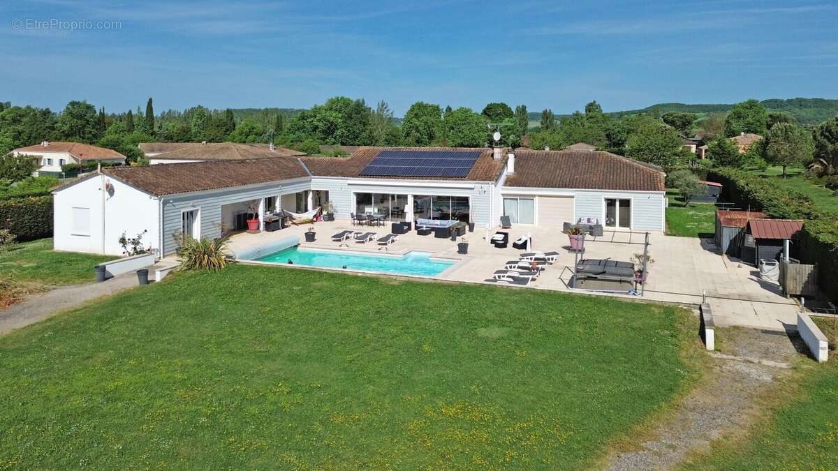 Maison à LE TEMPLE-SUR-LOT