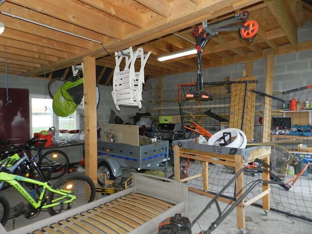 Maison à FRESNEY-LE-VIEUX