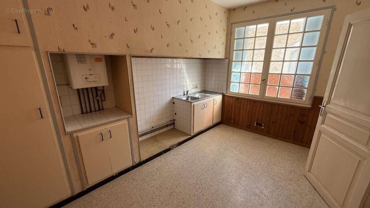 Maison à LEZIGNAN-CORBIERES