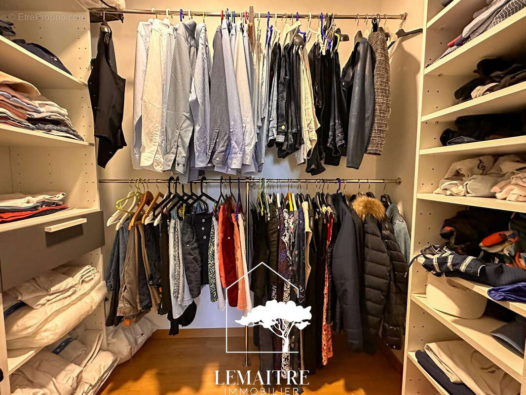 Maison à LES MATHES