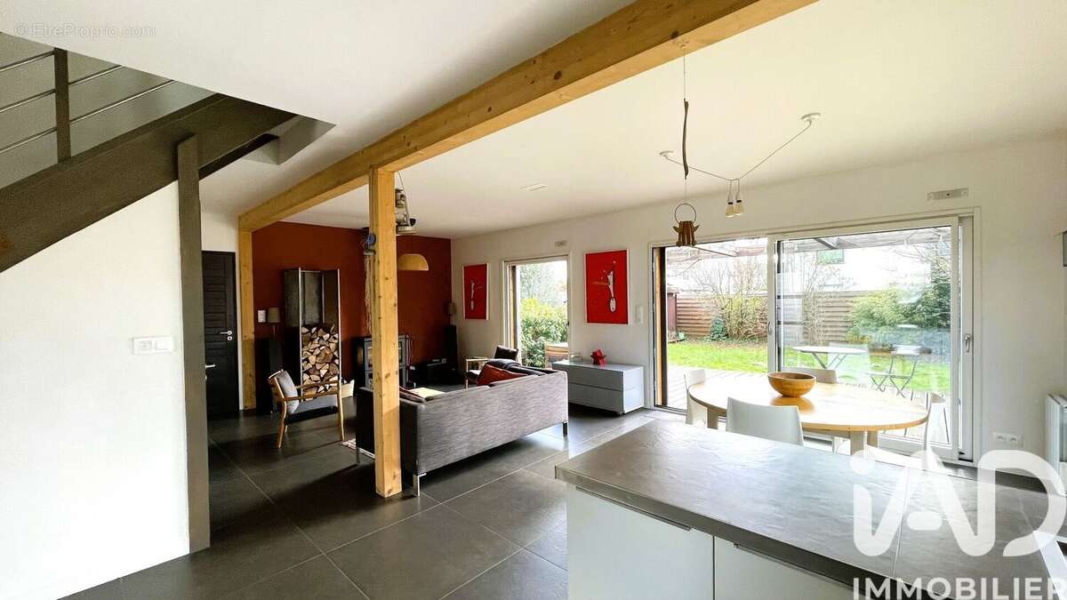 Photo 2 - Maison à ARPAJON