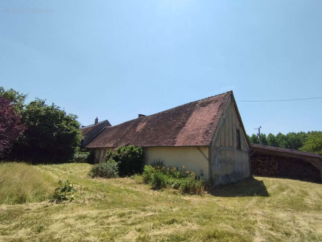 Maison à CLOYES-SUR-LE-LOIR