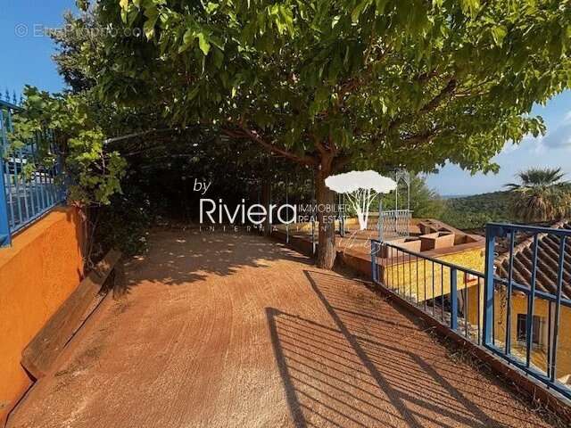 Maison à CAVALAIRE-SUR-MER