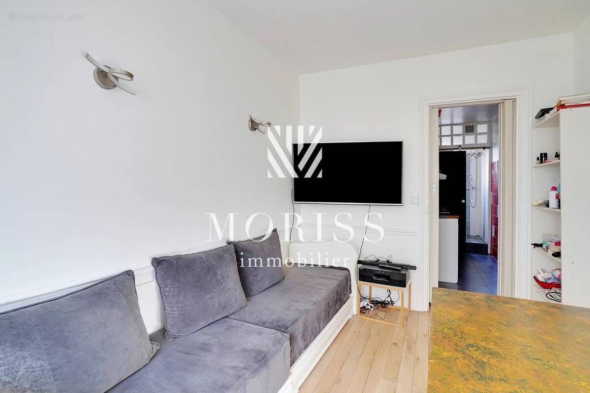 Appartement à PARIS-14E