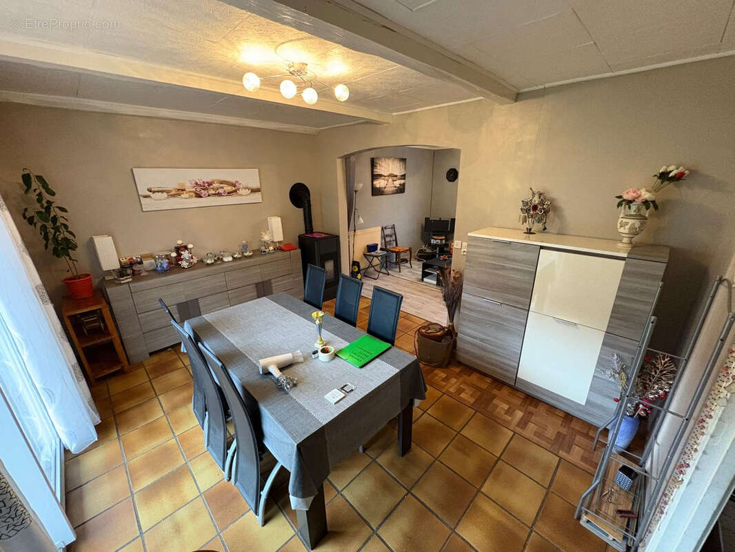 Maison à LACABAREDE