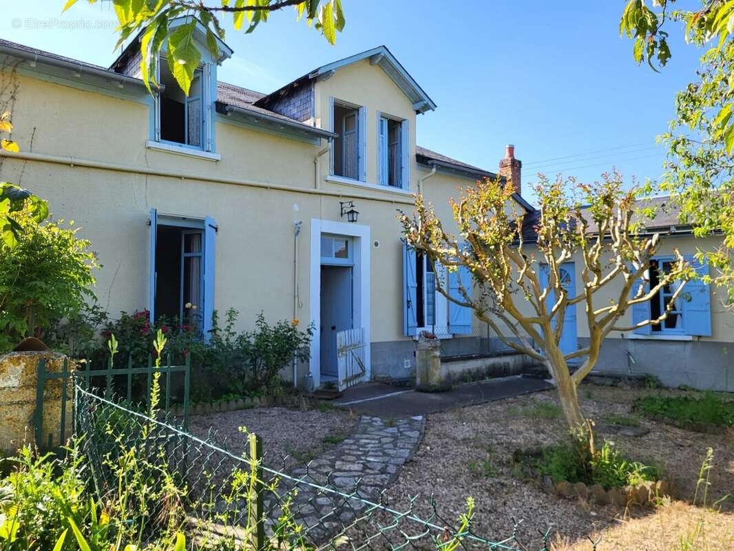 Maison à SAINT-SAVIN