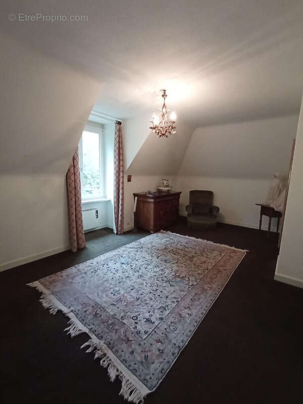 Maison à SAINT-FLORIS