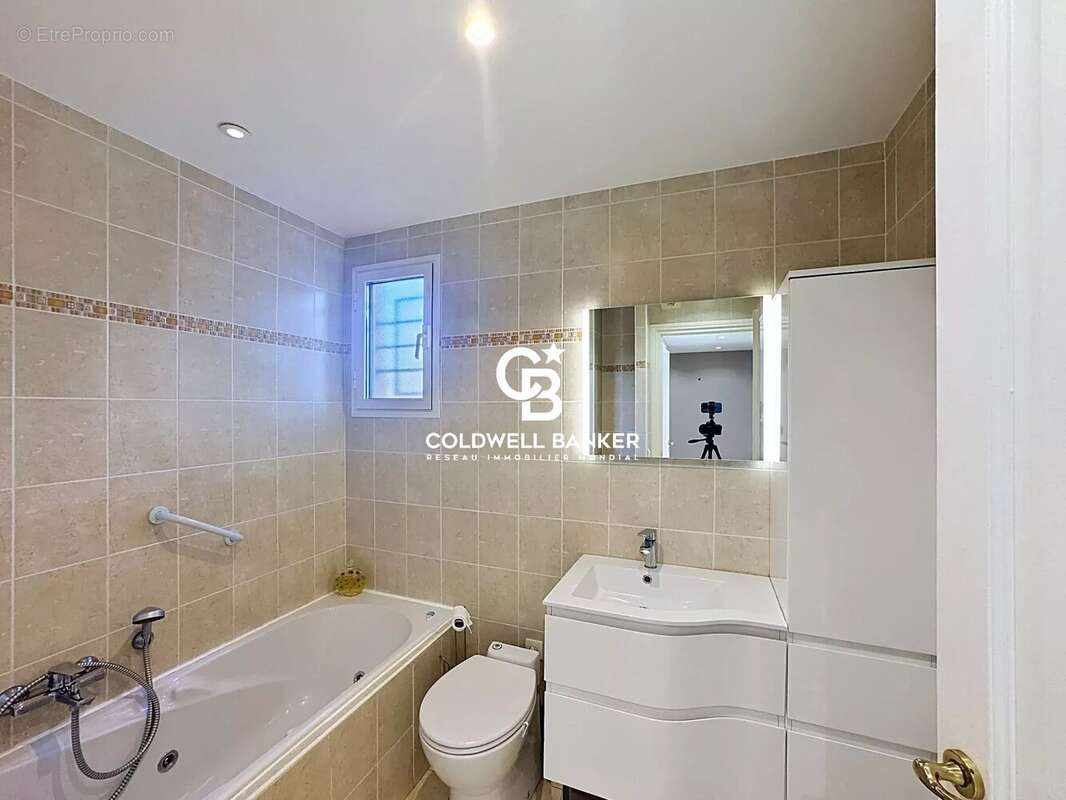 Appartement à SAINT-RAPHAEL