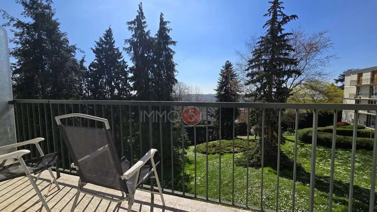 Appartement à LE RAINCY