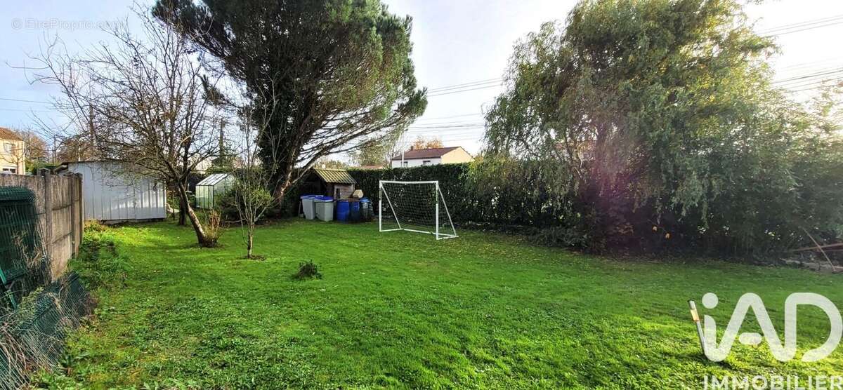 Photo 3 - Terrain à SAINT-JEAN-DE-BOISEAU