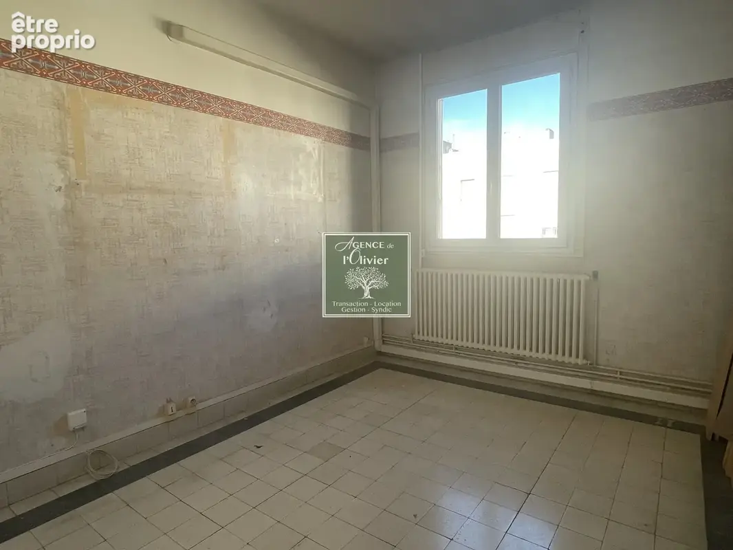 TRINQUETAILLE - Appartement de 88m2 avec deux balcons et deux caves - photo 7
