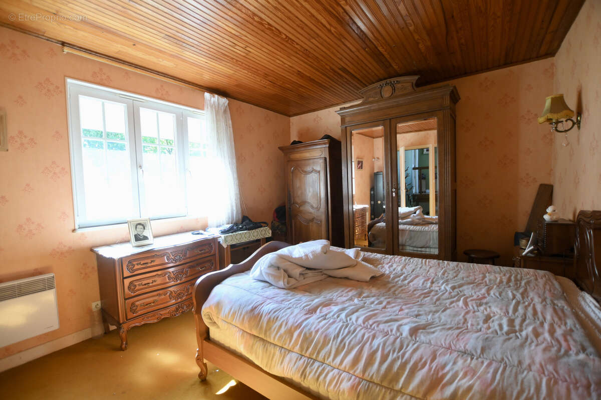 Guillon deux maisons sur 1 700 m2 de terrain - photo 15