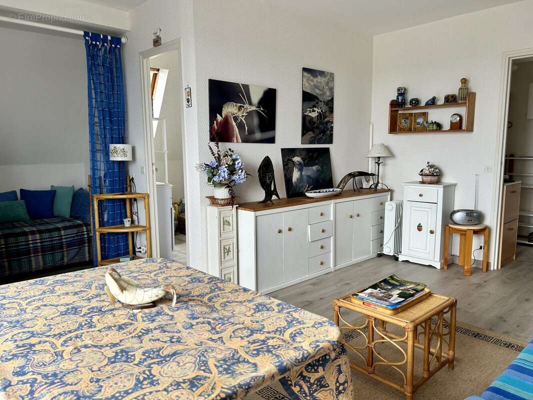Appartement à BLONVILLE-SUR-MER