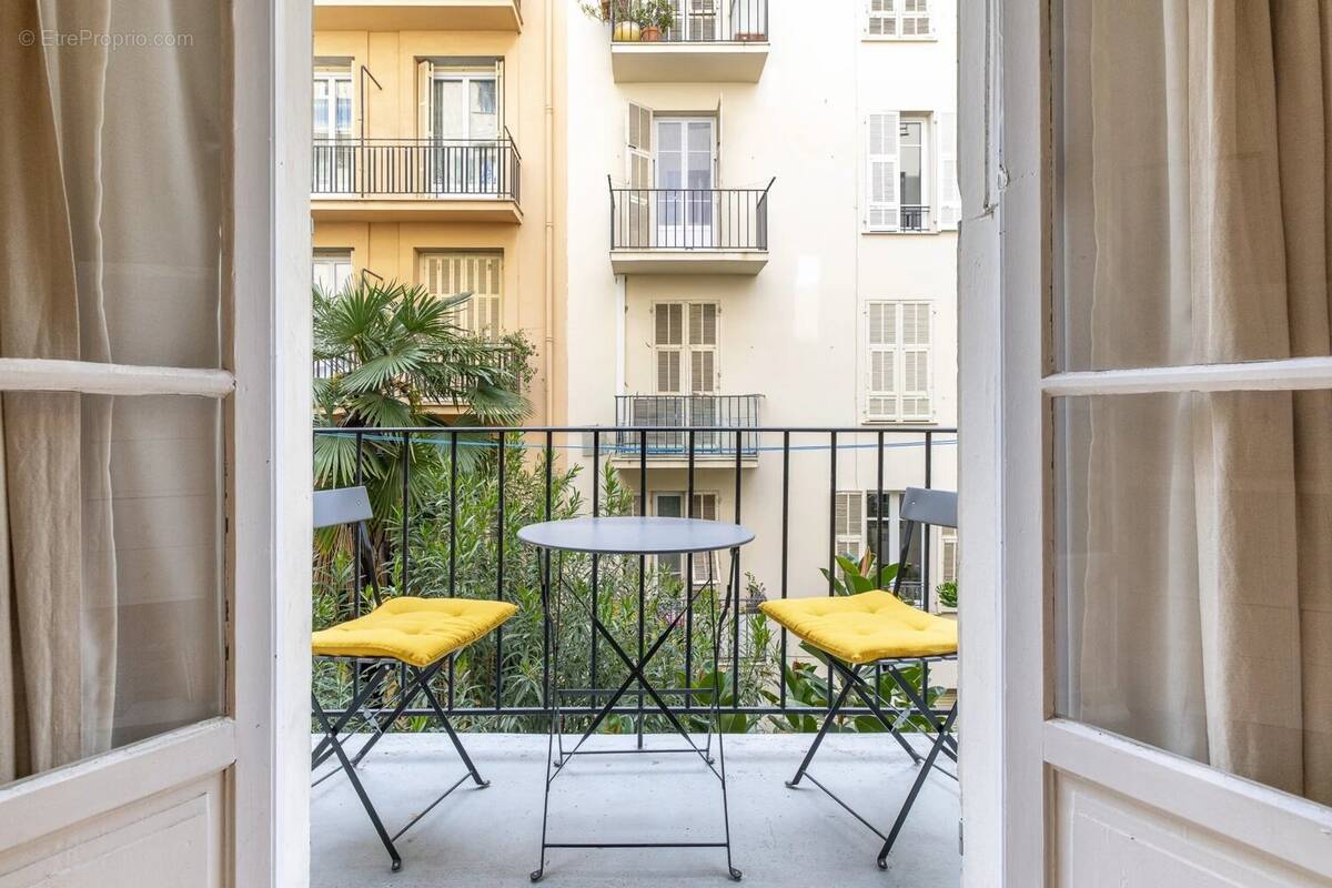 Appartement à NICE