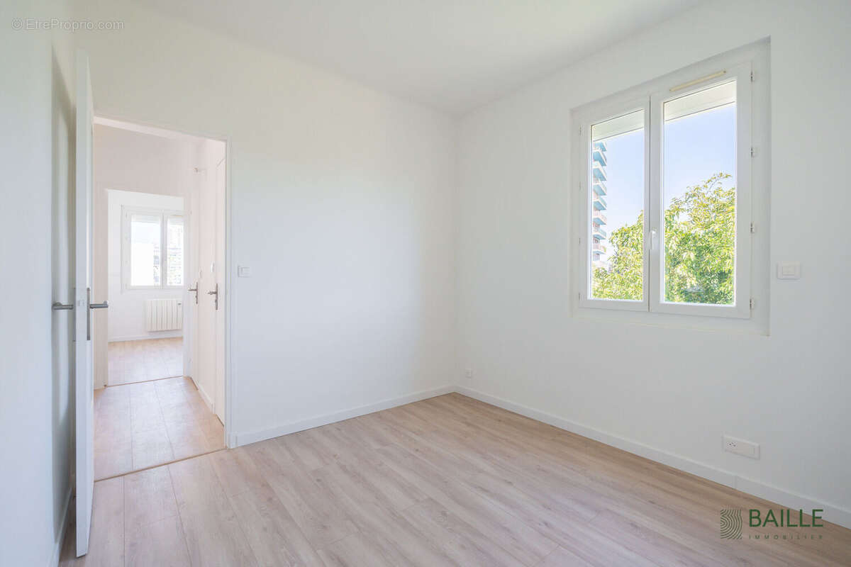 Photo 6 - Appartement à MARSEILLE-8E