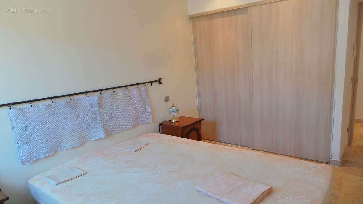 Appartement à LES ISSAMBRES