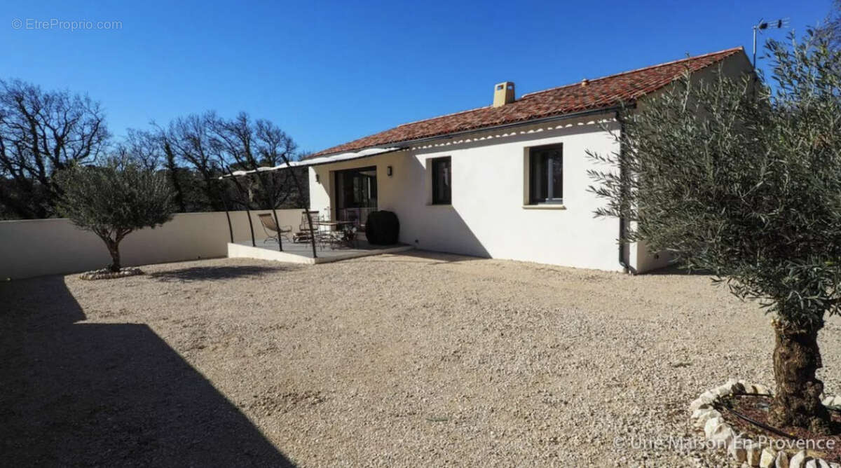 Maison à TAVEL