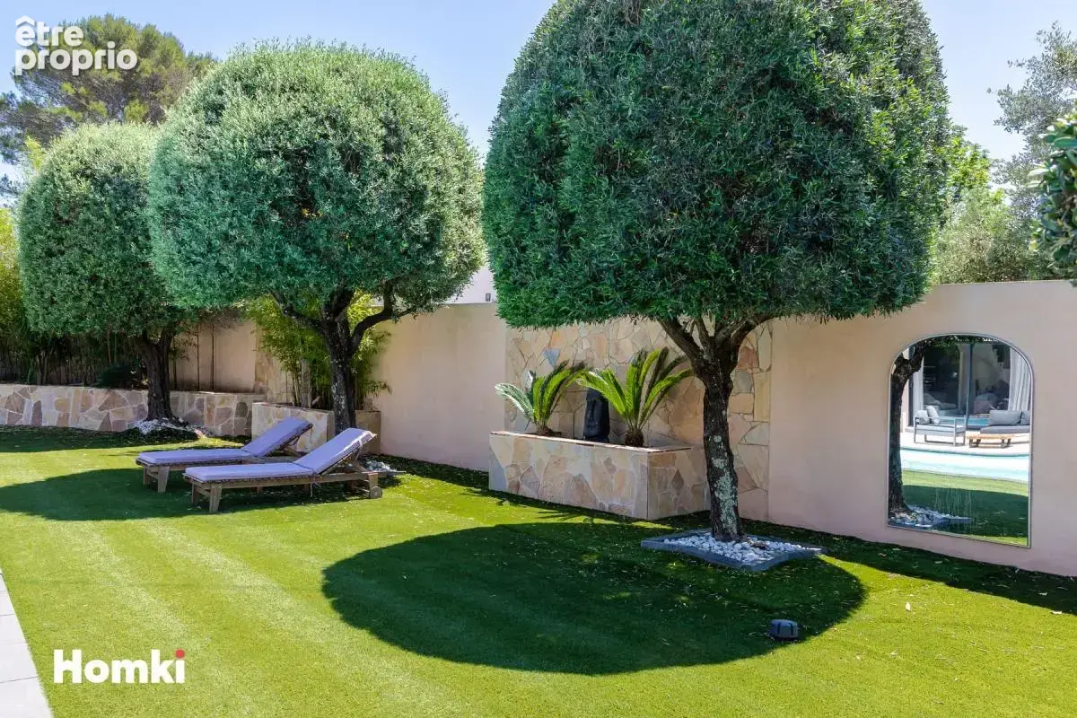 Maison/Villa T4 de 102 m² à Grasse 06130 - photo 2
