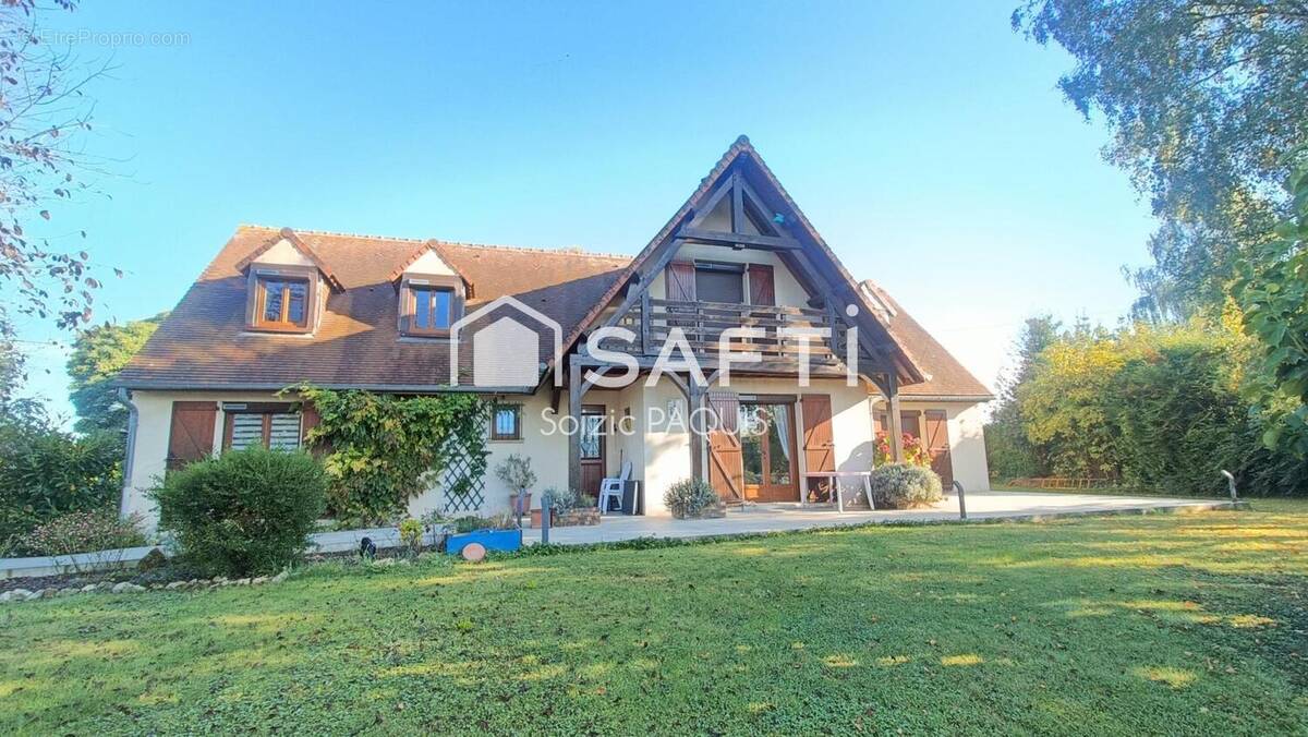 Photo 1 - Maison à LA FERTE-SOUS-JOUARRE