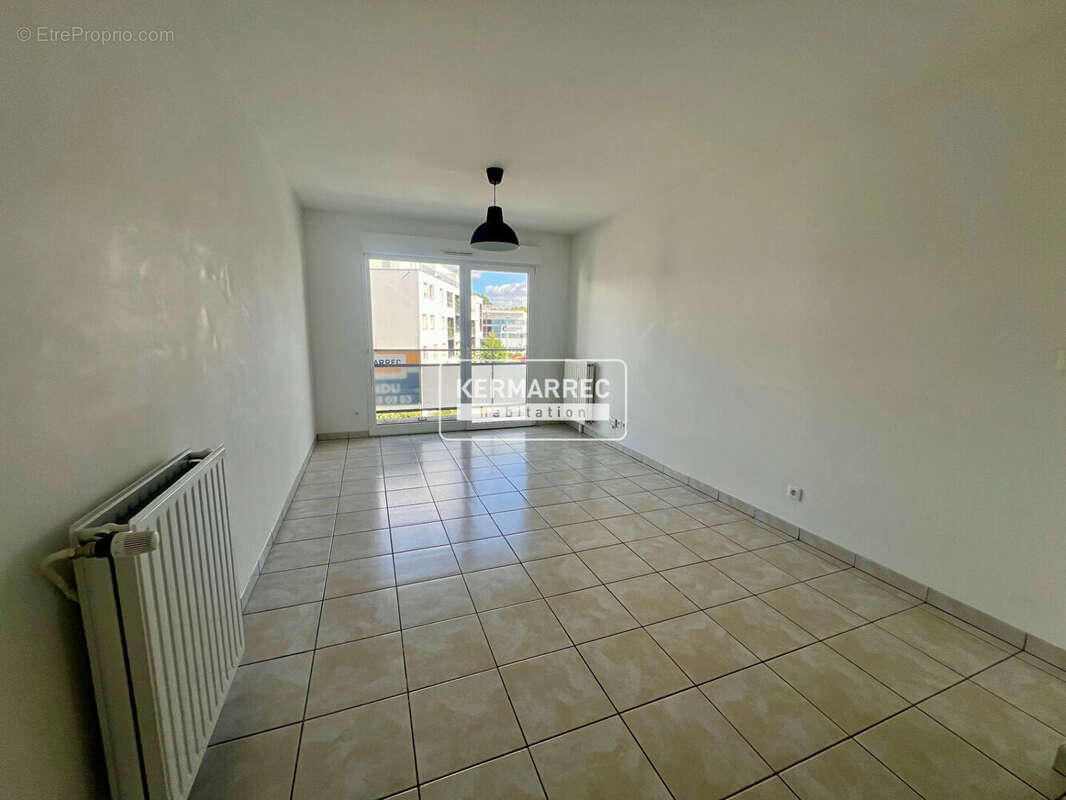 A vendre  T2 rue du Petit Marais Résidence Chroma Cesson-Sévigné - photo 3