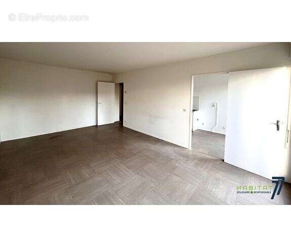 Appartement 69 m² à Magny-Le-Hongre  - photo 3