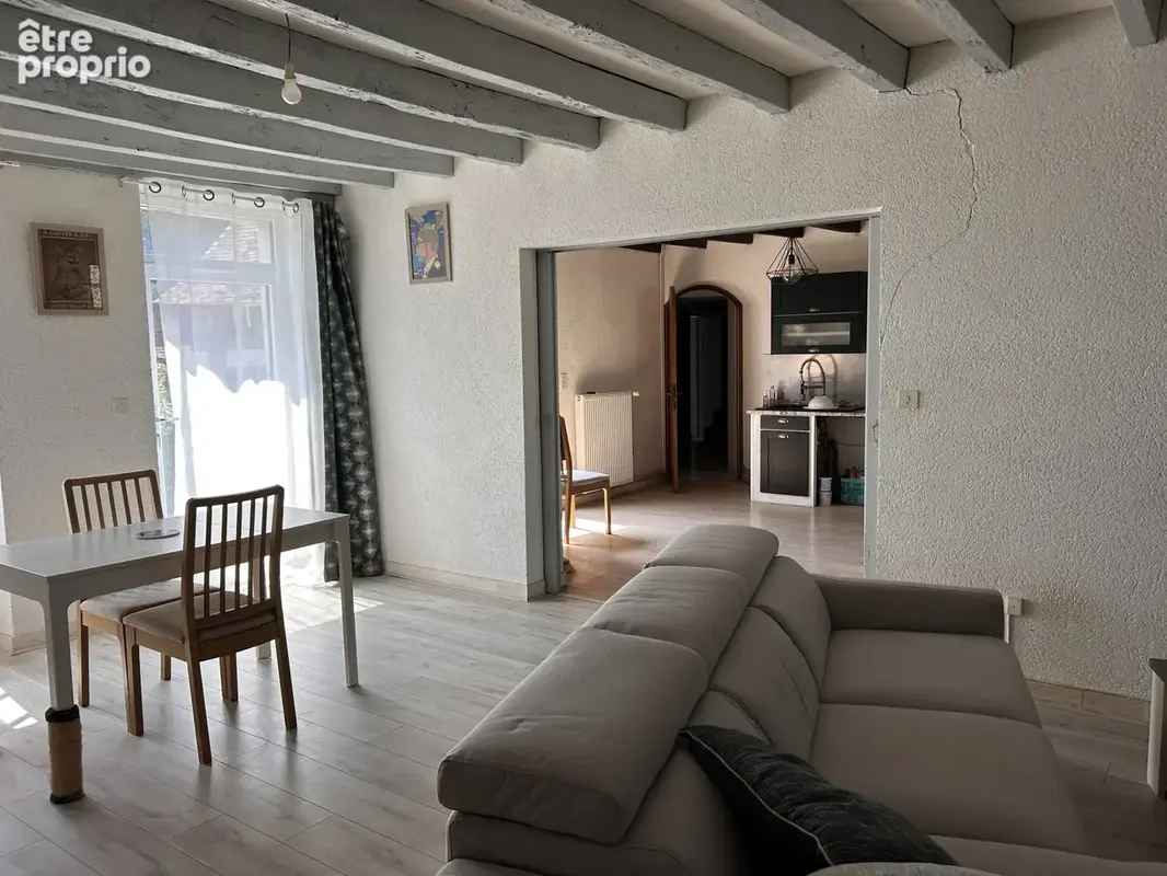 A VENDRE Longère 5 pièces avec piscine et jardin à Prissac - photo 3