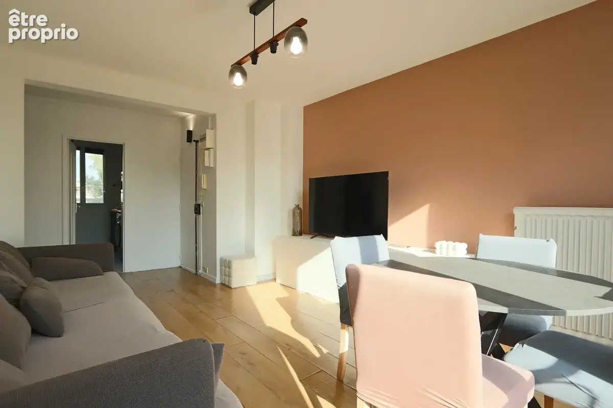 Appartement 4 pieces de 52.47m2 a vendre a pavillons-sous-bois. secteur la fourche - photo 2