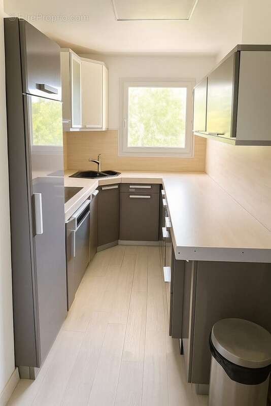 Appartement à MONTIGNY-LE-BRETONNEUX