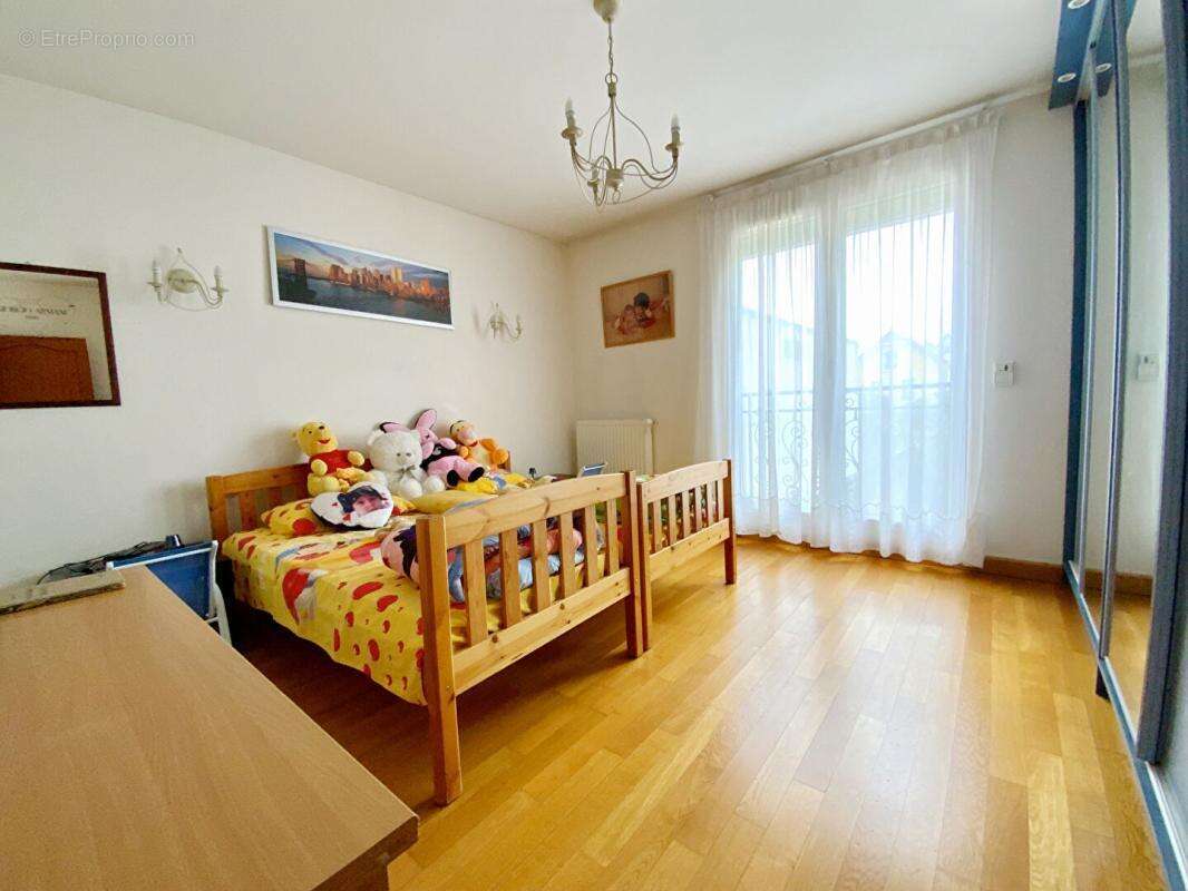 Maison à ASNIERES-SUR-SEINE