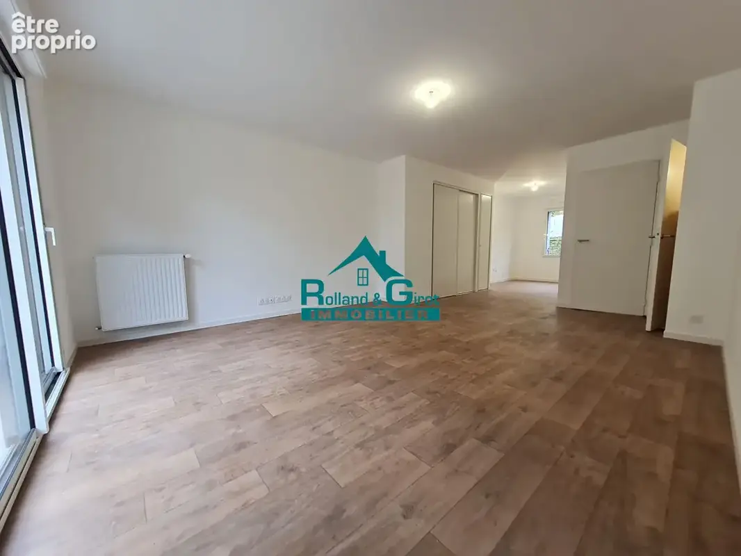 Maison 5 pièces 91 m² · à Liffré · 90,8 m² · 268 000 €