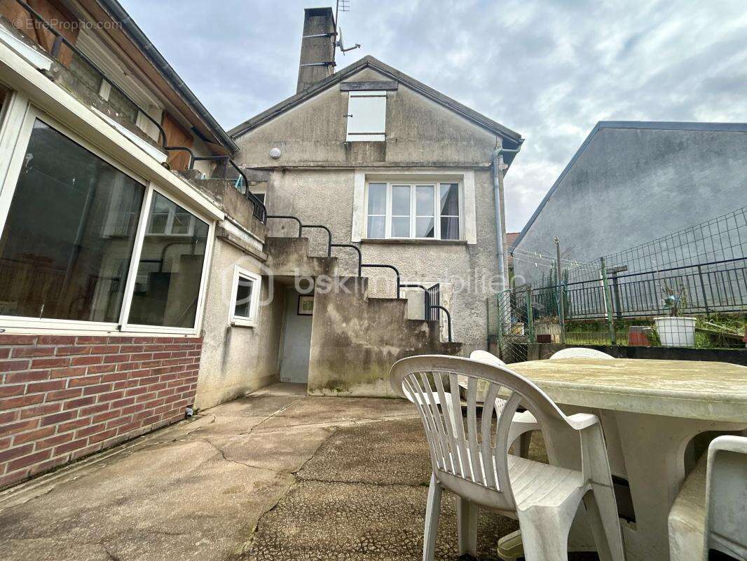 Maison à CHABLIS