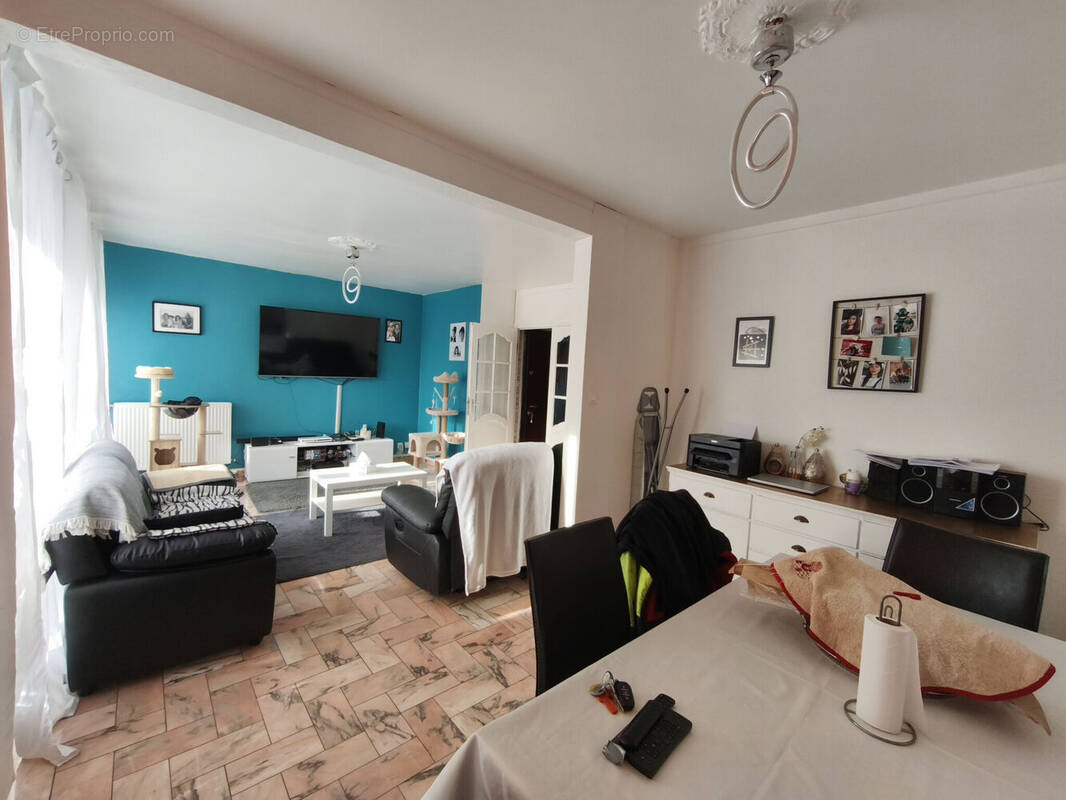 Photo 1 - Appartement à SAINT-ETIENNE