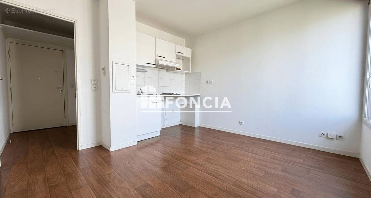 Appartement à NANTERRE