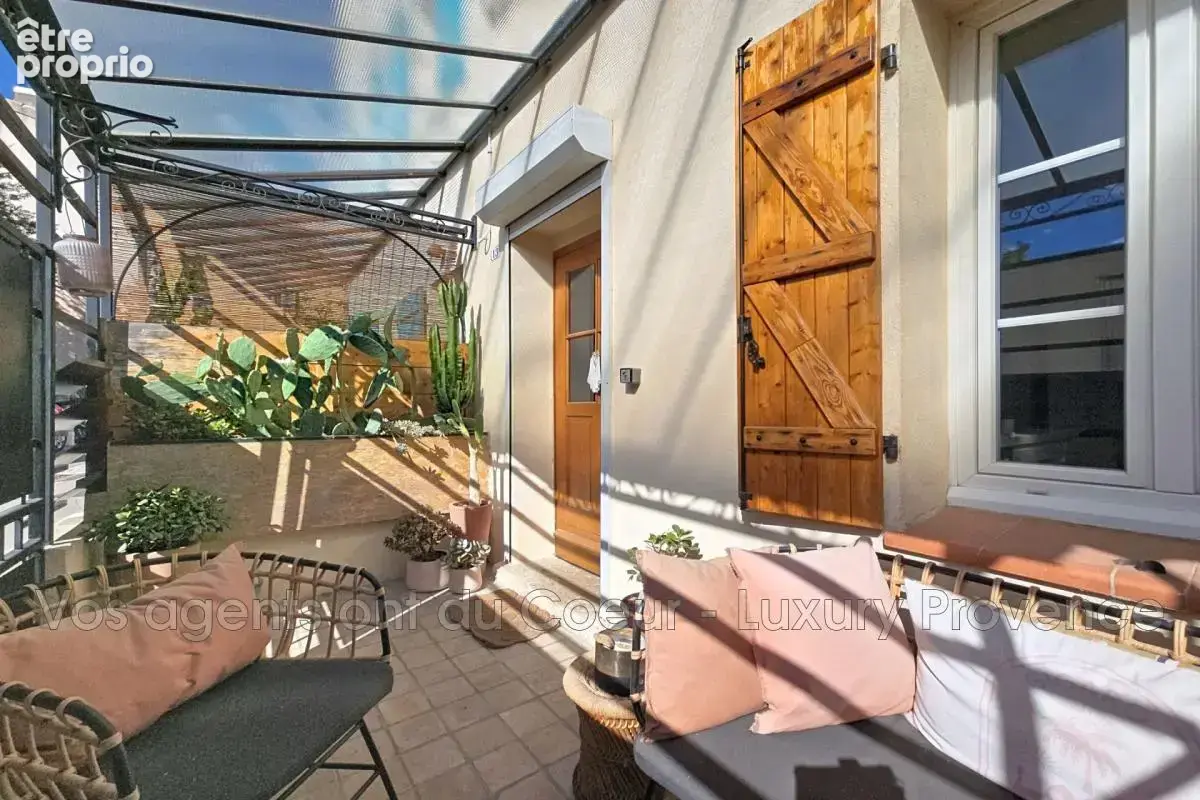 Maison à CADOLIVE