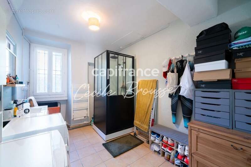 Maison à SAINT-LAURENT-DE-CERDANS